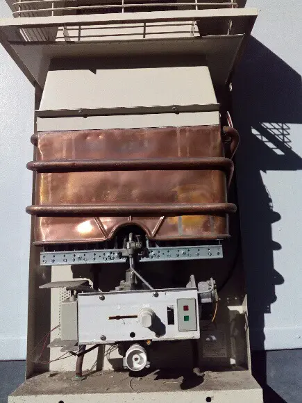 Copper hot water system plumbing by Plumbing Dynamix