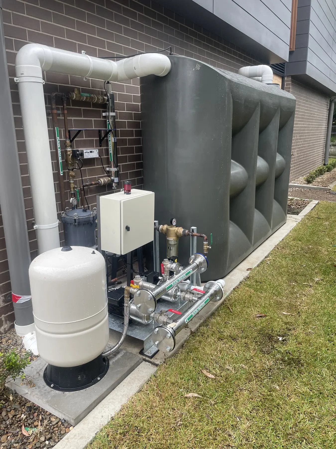 Rainwater harvesting system installation by Plumbing Dynamix